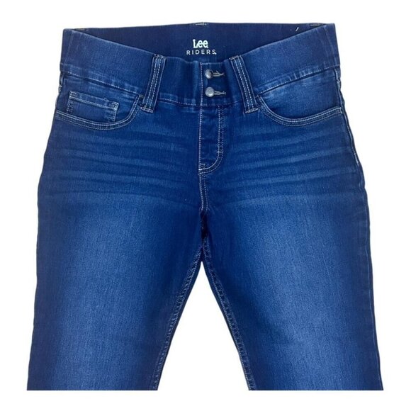 Riders by Lee Indigo Women's Waist Smoother Straight Leg Jean - Size 12 Petite - Picture 4 of 10